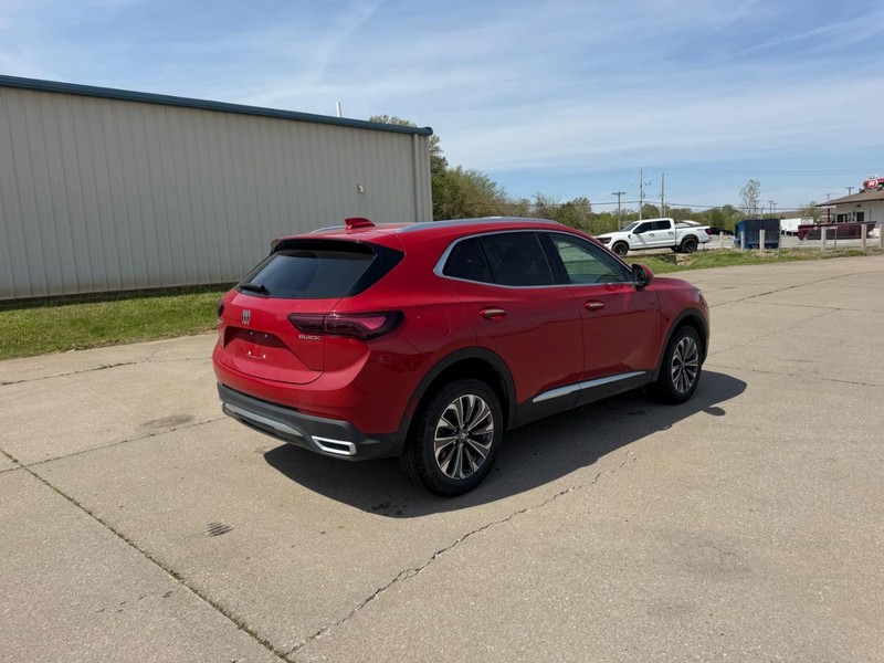 Buick Envision Vehicle Full-screen Gallery Image 3