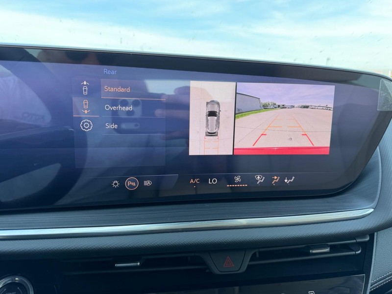 Buick Envision Vehicle Full-screen Gallery Image 20