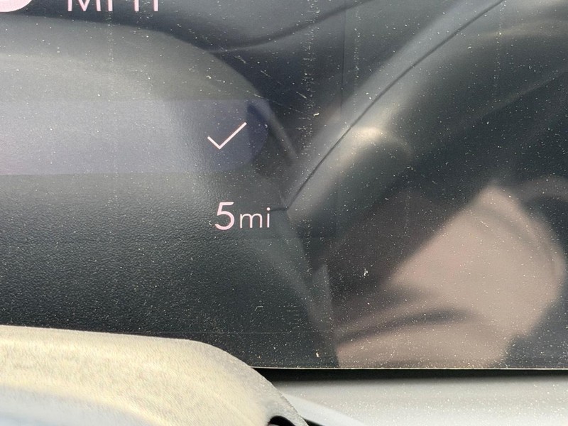 Buick Envista Vehicle Full-screen Gallery Image 20