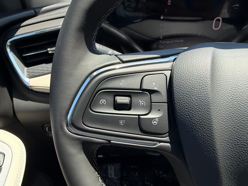 Buick Encore GX Vehicle Full-screen Gallery Image 10