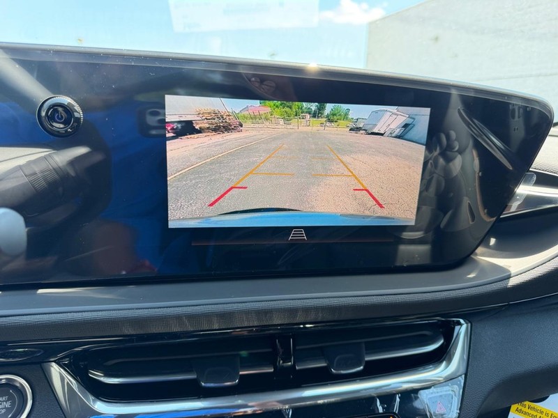 Buick Envista Vehicle Full-screen Gallery Image 20