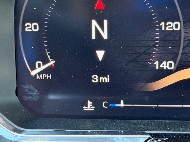 GMC Sierra 1500 Vehicle Full-screen Gallery Image 20