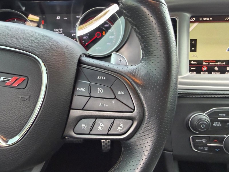 Dodge Charger Vehicle Full-screen Gallery Image 11