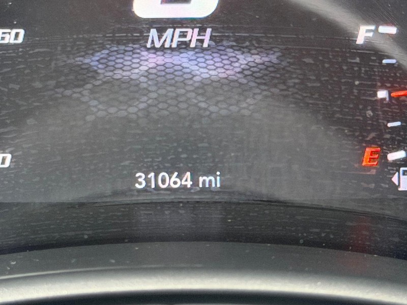 Dodge Charger Vehicle Full-screen Gallery Image 19