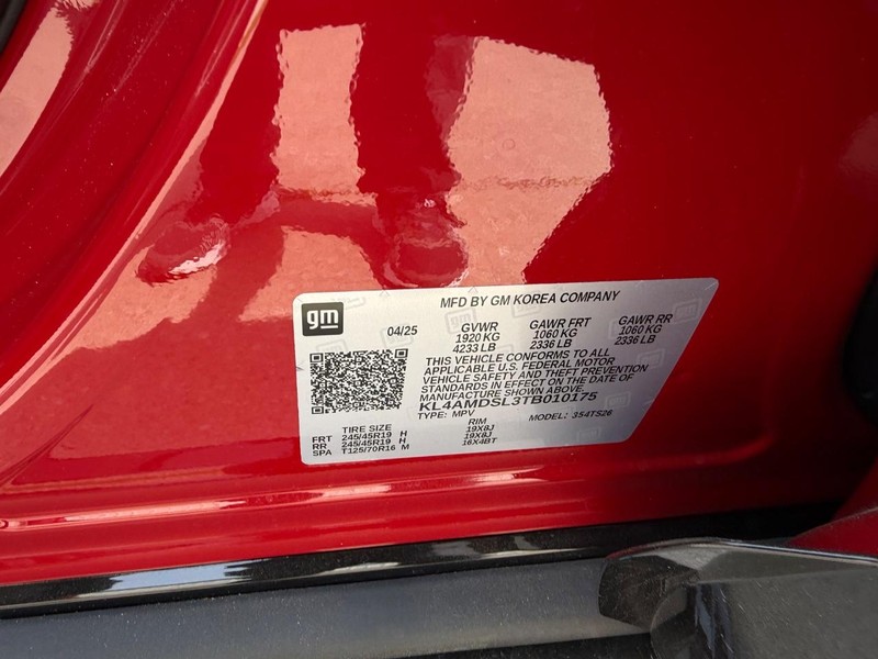 Buick Encore GX Vehicle Full-screen Gallery Image 22