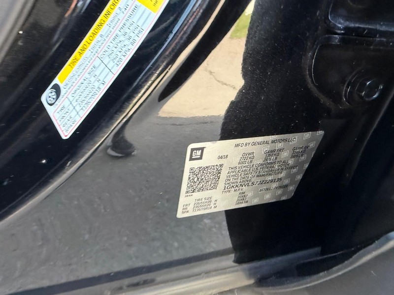 GMC Acadia Vehicle Full-screen Gallery Image 22