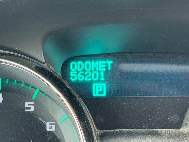 Buick Enclave Vehicle Full-screen Gallery Image 23