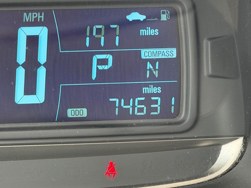 Chevrolet Trax Vehicle Full-screen Gallery Image 18