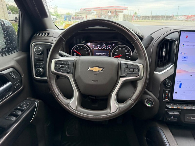 Chevrolet Silverado 1500 Vehicle Full-screen Gallery Image 10