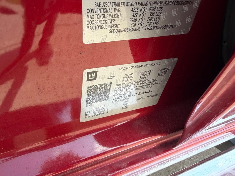 Chevrolet Silverado 1500 Vehicle Full-screen Gallery Image 22