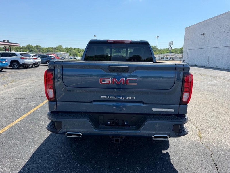 GMC Sierra 1500 Vehicle Full-screen Gallery Image 4