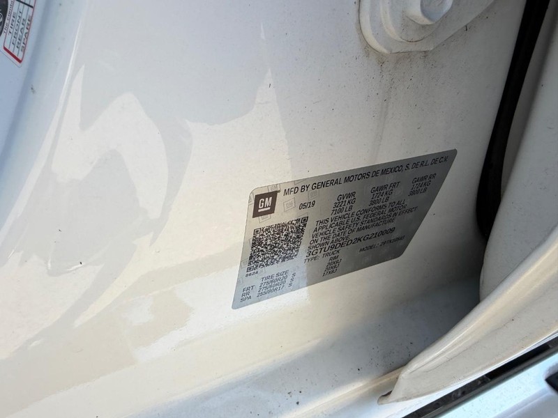 GMC Sierra 1500 Vehicle Full-screen Gallery Image 21