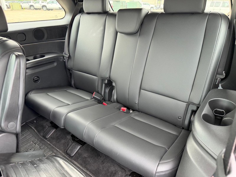 Hyundai Palisade Vehicle Full-screen Gallery Image 8