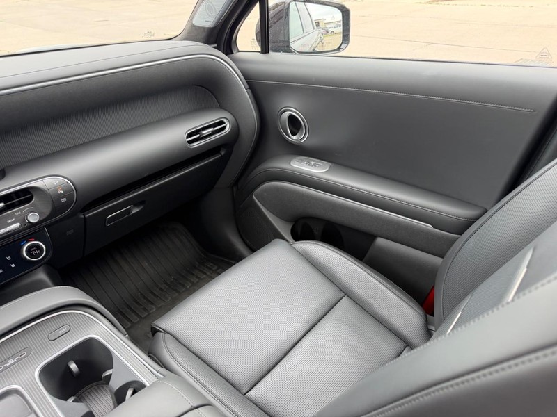 Hyundai Palisade Vehicle Full-screen Gallery Image 19