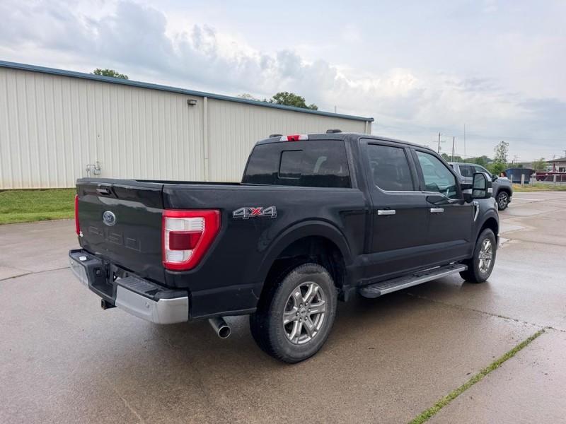 Ford F-150 Vehicle Full-screen Gallery Image 3