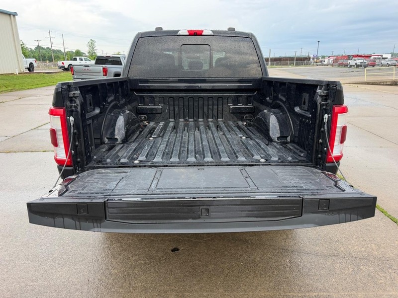 Ford F-150 Vehicle Full-screen Gallery Image 5