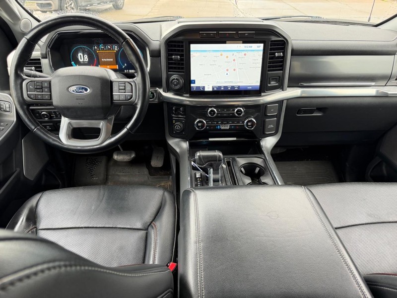Ford F-150 Vehicle Full-screen Gallery Image 8