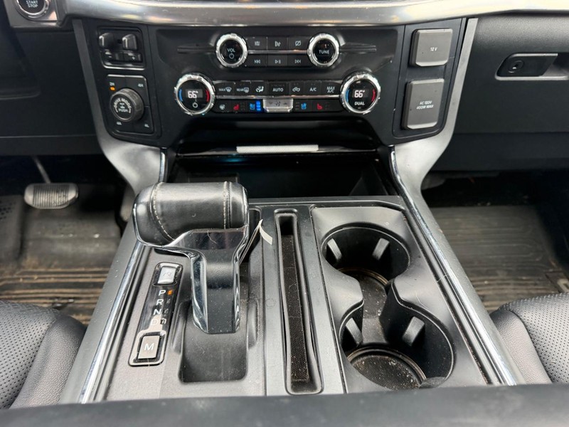 Ford F-150 Vehicle Full-screen Gallery Image 14