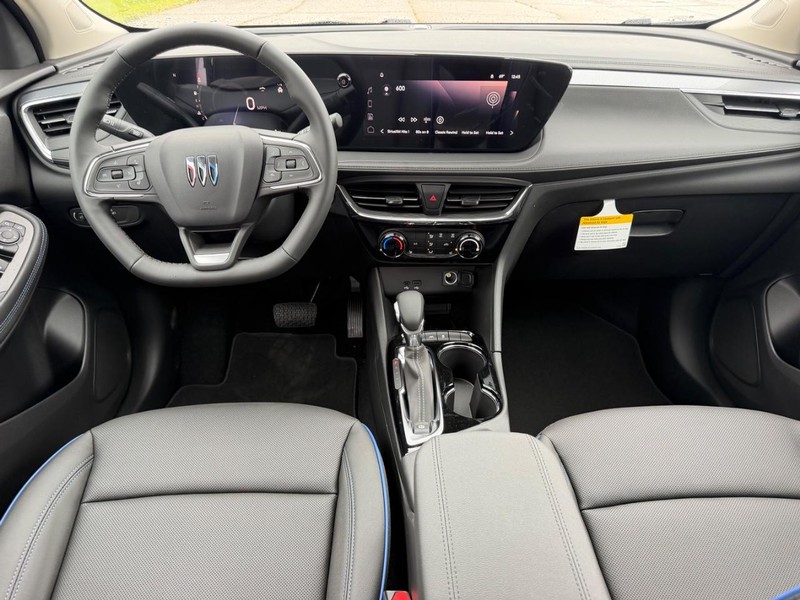 Buick Encore GX Vehicle Full-screen Gallery Image 8