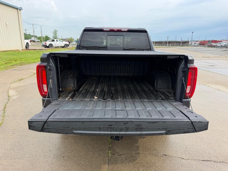 GMC Sierra 1500 Vehicle Full-screen Gallery Image 5