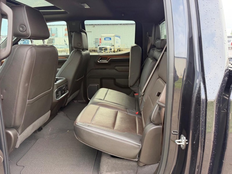 GMC Sierra 1500 Vehicle Full-screen Gallery Image 7