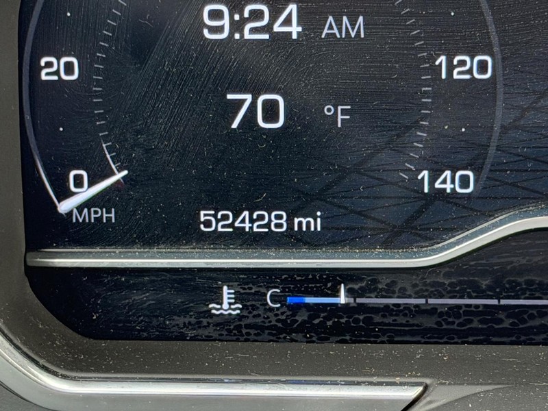 GMC Sierra 1500 Vehicle Full-screen Gallery Image 20