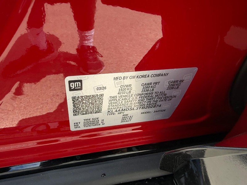 Buick Encore GX Vehicle Full-screen Gallery Image 21