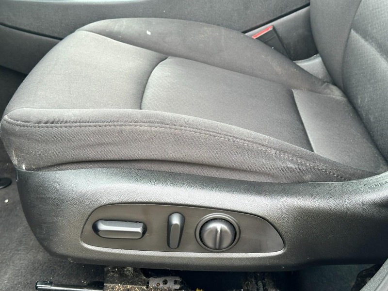 Chevrolet Malibu Vehicle Full-screen Gallery Image 15