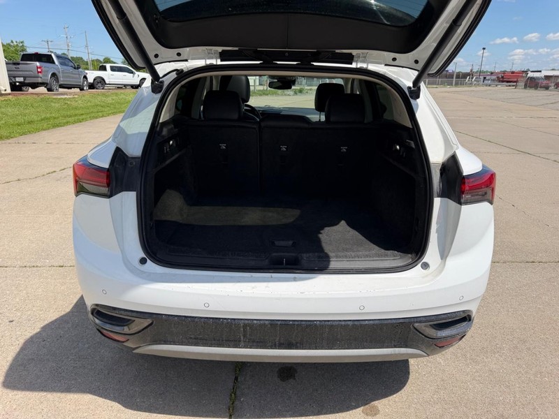 Buick Envision Vehicle Full-screen Gallery Image 05
