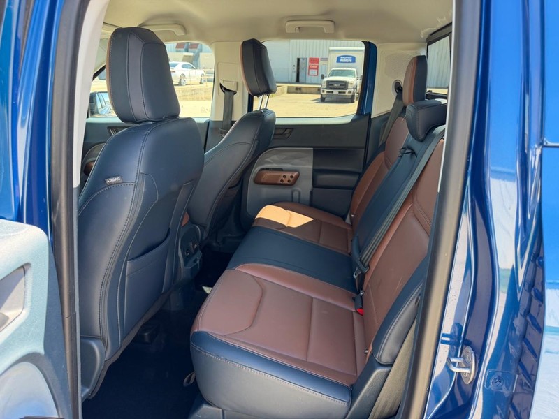 Ford Maverick Vehicle Full-screen Gallery Image 7