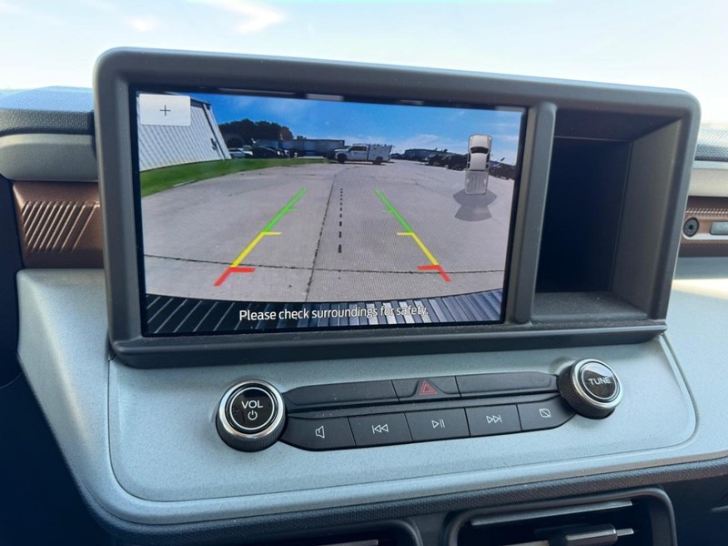 Ford Maverick Vehicle Full-screen Gallery Image 19