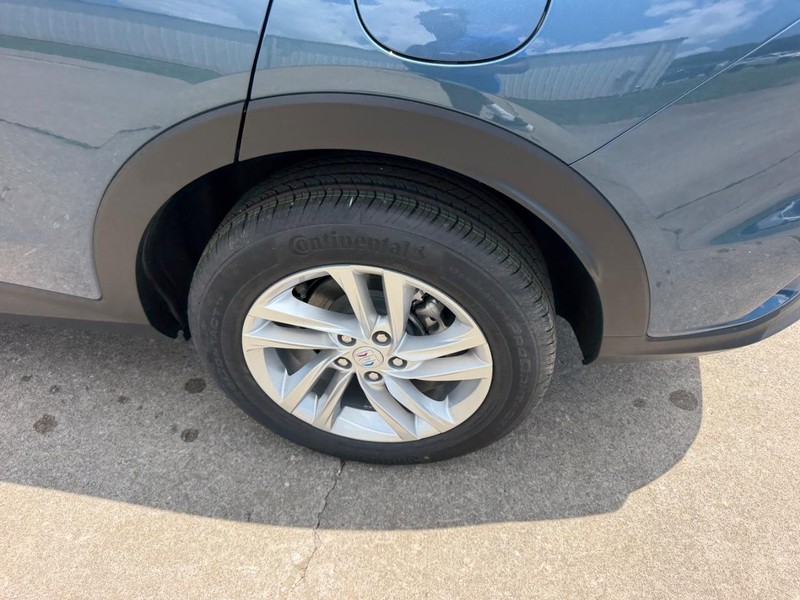 Buick Envista Vehicle Full-screen Gallery Image 6