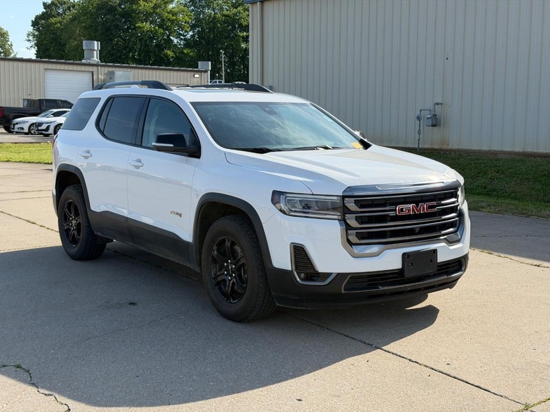2023 GMC Acadia AT4 AWD's photo
