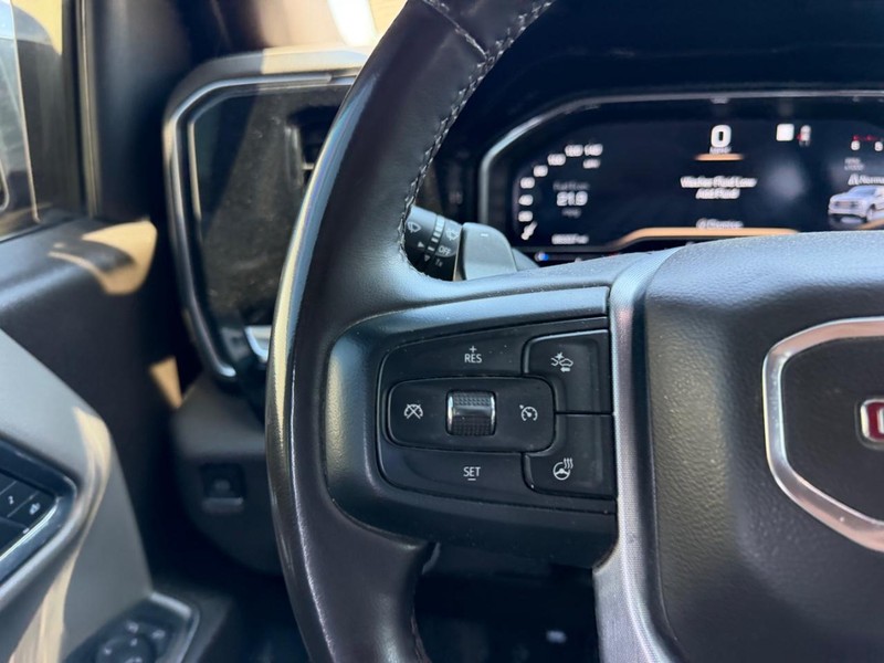 GMC Sierra 1500 Vehicle Full-screen Gallery Image 10