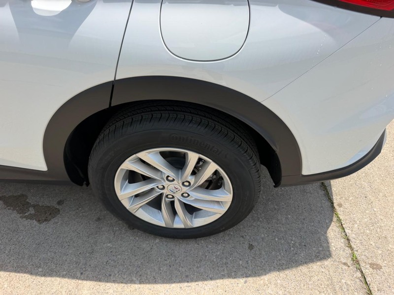 Buick Envista Vehicle Full-screen Gallery Image 7