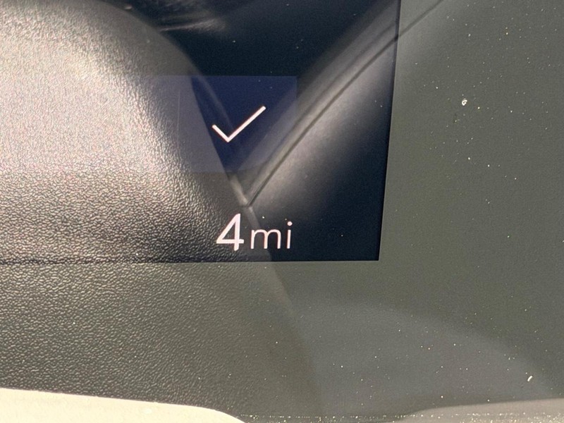 Buick Envista Vehicle Full-screen Gallery Image 19