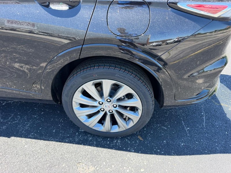 Buick Envista Vehicle Full-screen Gallery Image 7