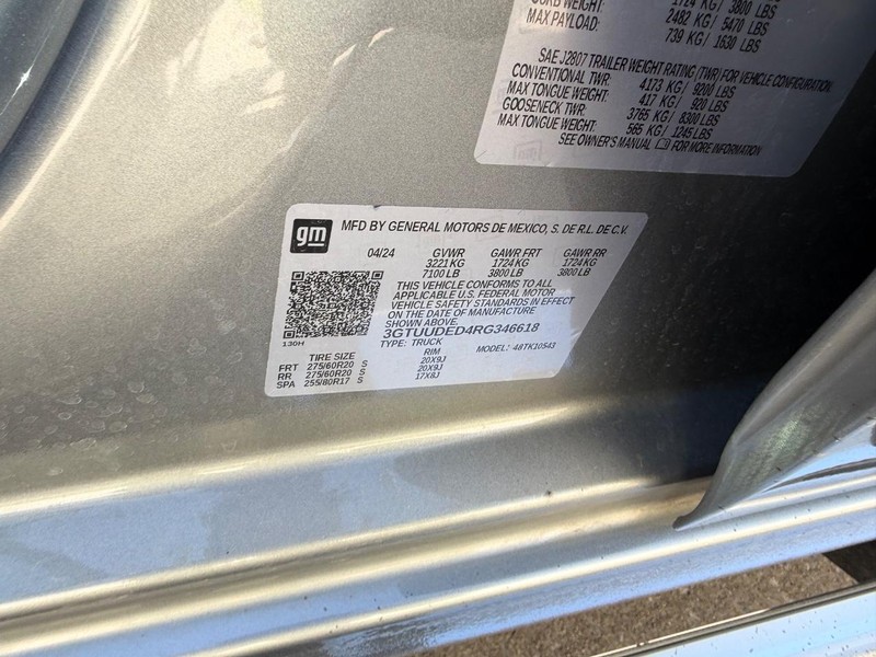 GMC Sierra 1500 Vehicle Full-screen Gallery Image 22