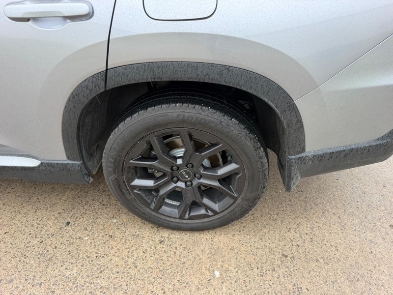 Honda Pilot Vehicle Full-screen Gallery Image 7