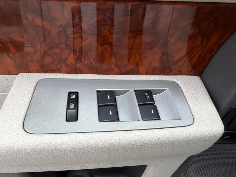 Ford Flex Vehicle Full-screen Gallery Image 22