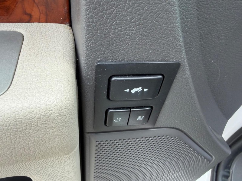 Ford Flex Vehicle Full-screen Gallery Image 23