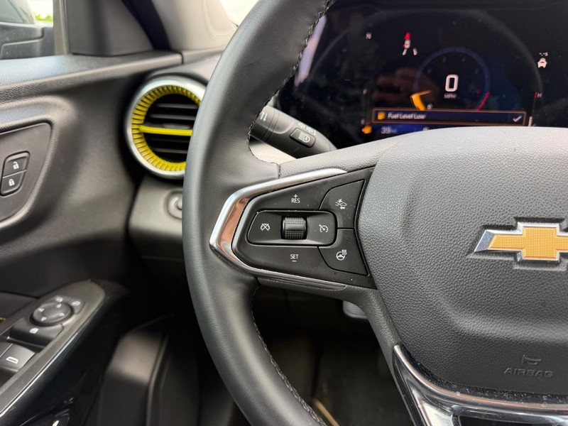 Chevrolet Trax Vehicle Full-screen Gallery Image 10