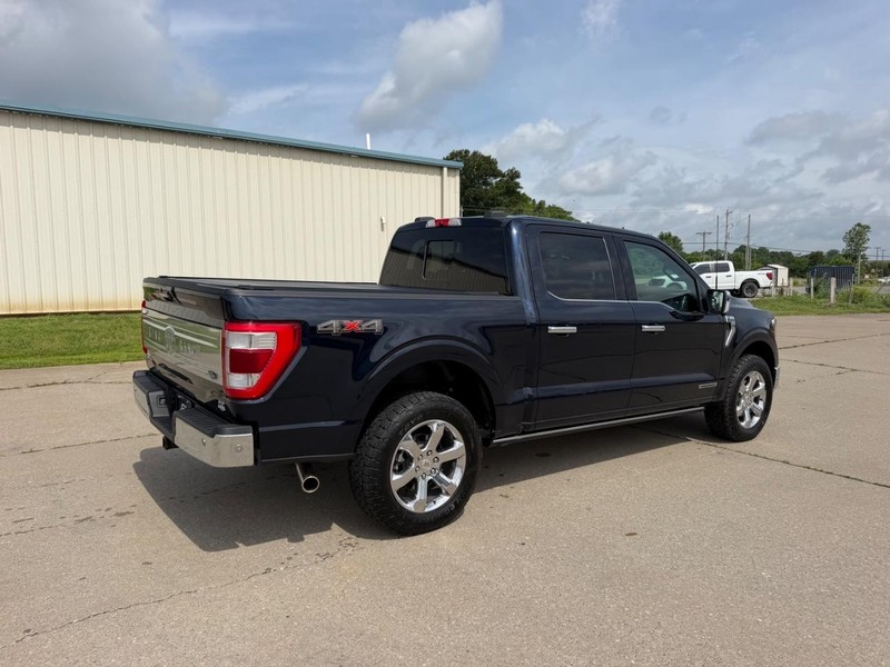 Ford F-150 Vehicle Full-screen Gallery Image 3