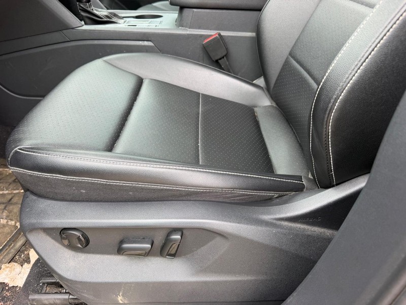 Volkswagen Atlas Vehicle Full-screen Gallery Image 21