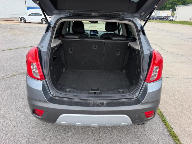 Buick Encore Vehicle Full-screen Gallery Image 5