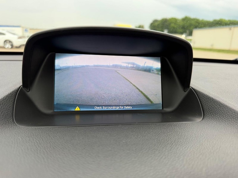 Buick Encore Vehicle Full-screen Gallery Image 21