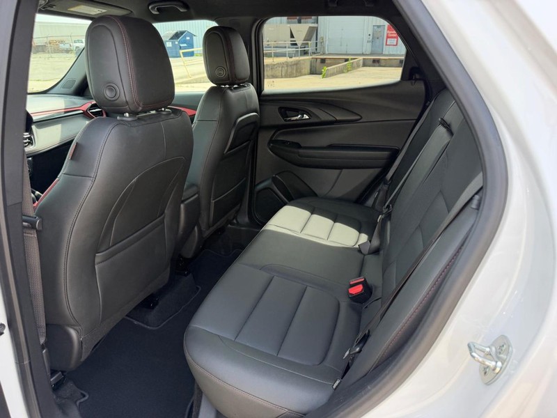 Chevrolet TrailBlazer Vehicle Full-screen Gallery Image 7