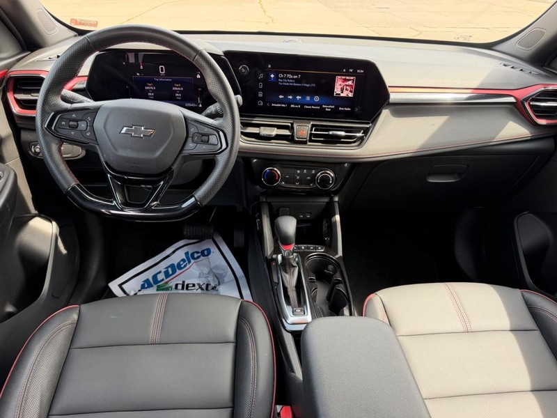 Chevrolet TrailBlazer Vehicle Full-screen Gallery Image 8