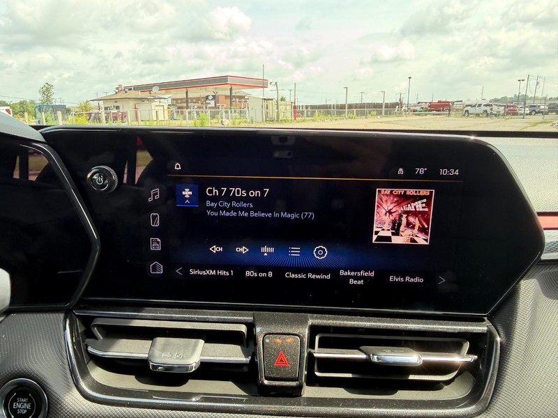 Chevrolet TrailBlazer Vehicle Full-screen Gallery Image 12