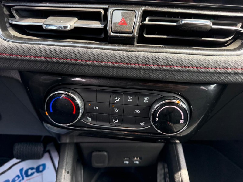 Chevrolet TrailBlazer Vehicle Full-screen Gallery Image 13